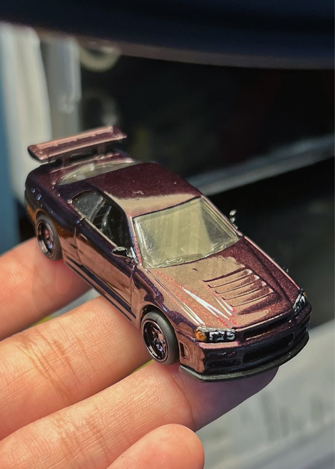 Midnight Purple Nissan Skyline BNR34